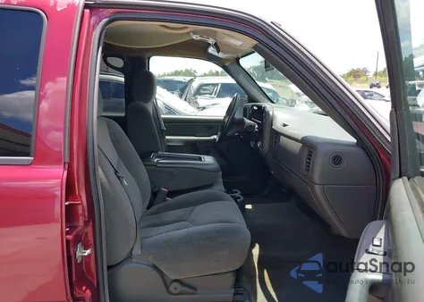 2005 Chevrolet Silverado 1500 Z71 from USA, damaged, VIN 2GCEK13T251326972